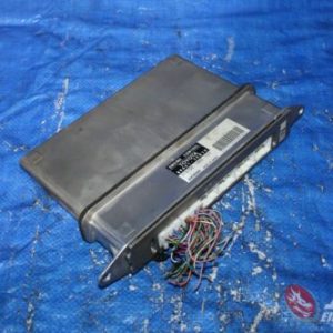 04-05 TOYOTA CROWN MAJESTA 3.0L V6 ECU #89661-30B10 M 3GRSFE