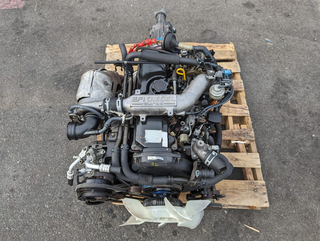 Toyota Crown Comfort LXS11 2.4L Turbo Diesel Engine Transmission JDM ...
