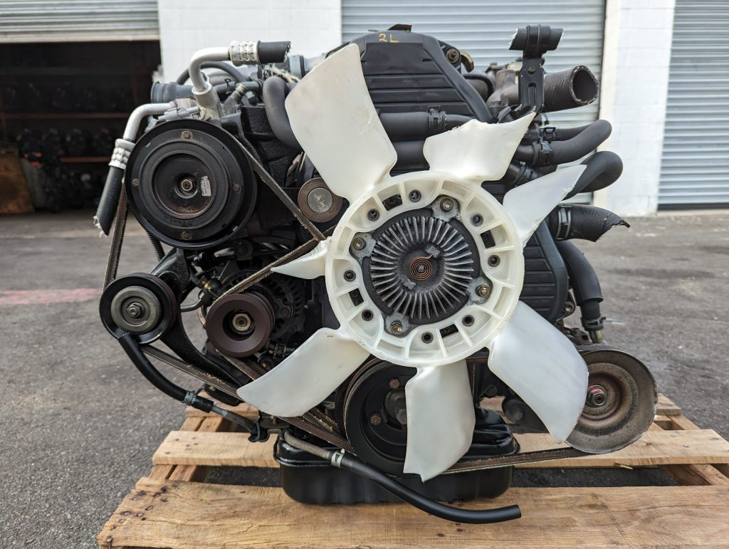 Toyota Crown Comfort LXS11 2.4L Turbo Diesel Engine Transmission JDM ...