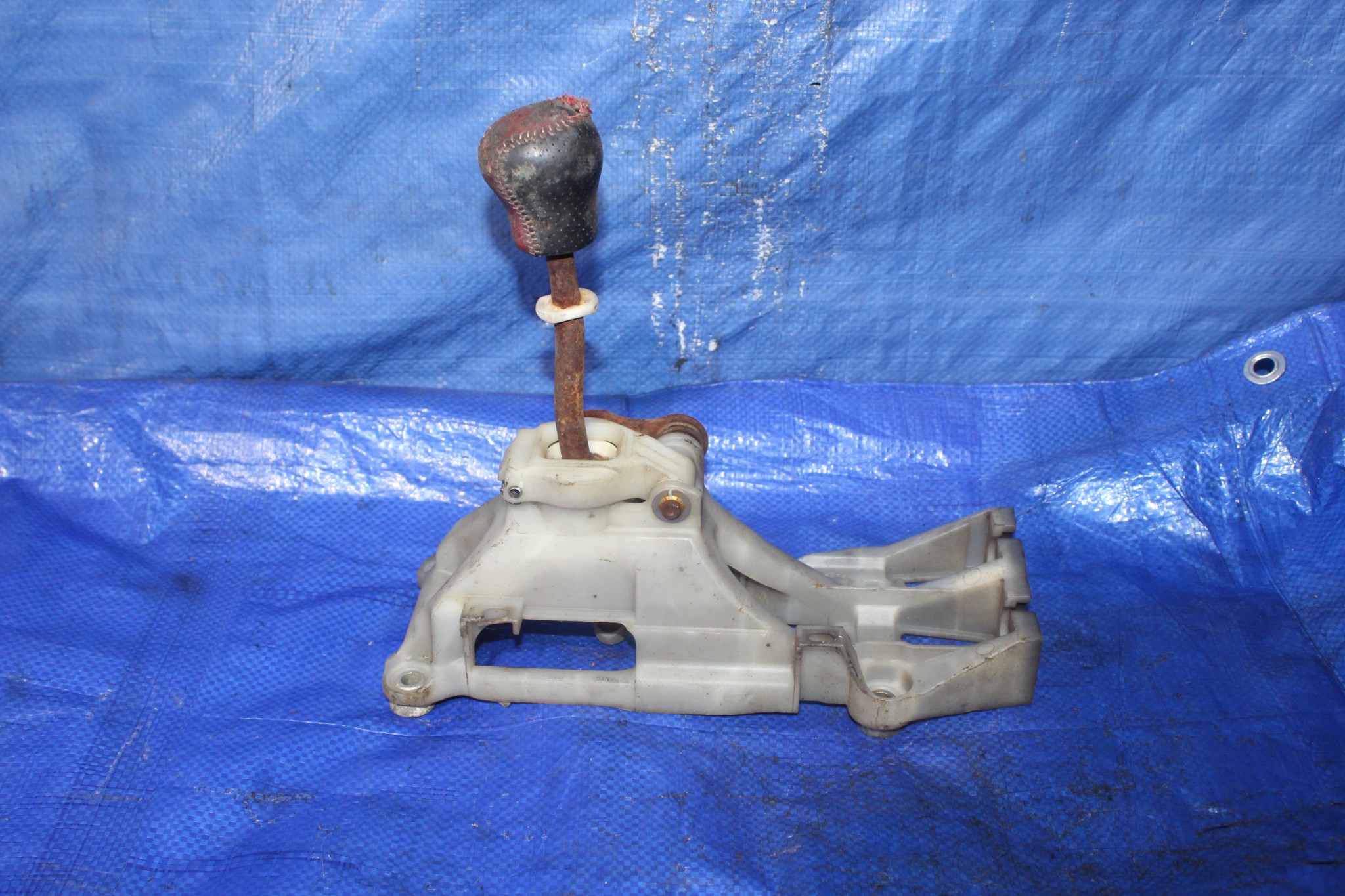 thumbnail image 2 of Ralco RZ Short Throw Shifter With Shift Knob – Fits 00-04 Toyota Celica GT GTS & MR2 Spyder 2 of 4