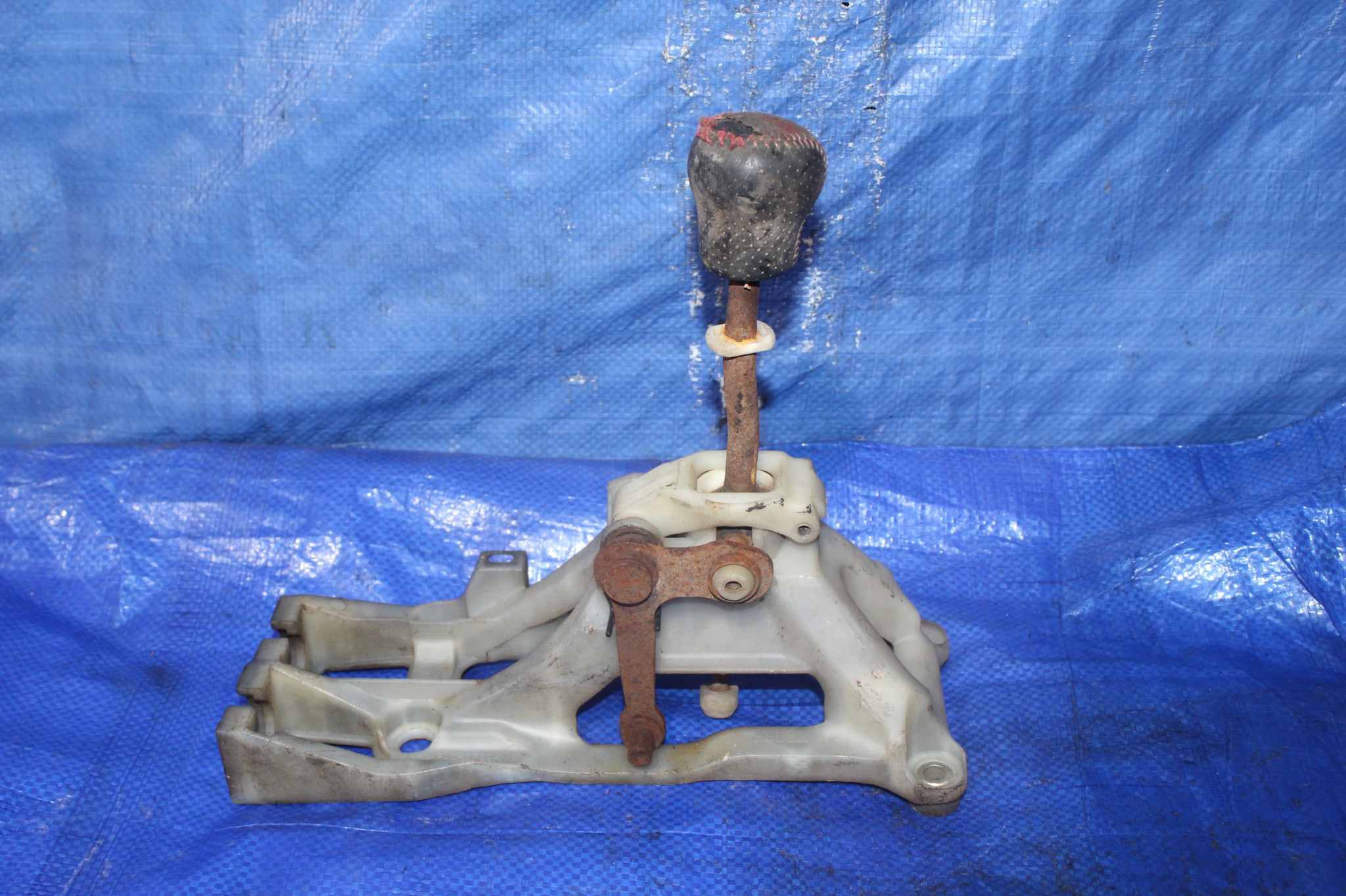 thumbnail image 2 of Ralco RZ Short Throw Shifter With Shift Knob – Fits 00-04 Toyota Celica GT GTS & MR2 Spyder 2 of 4